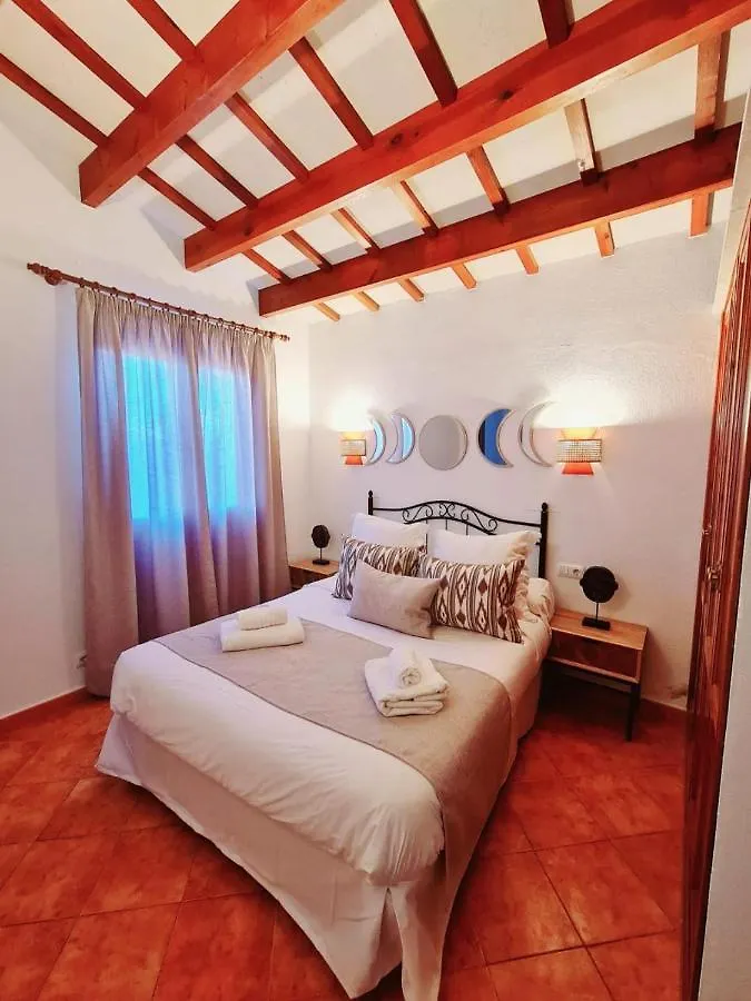 Villas El Pinar كالا إن بلانيس