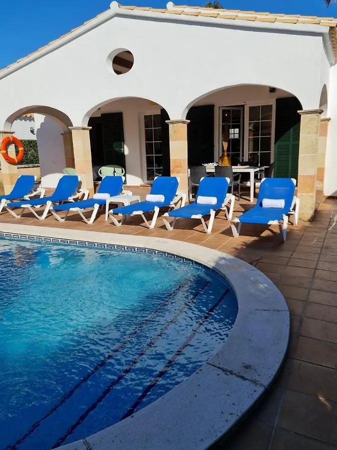 Villas El Pinar كالا إن بلانيس