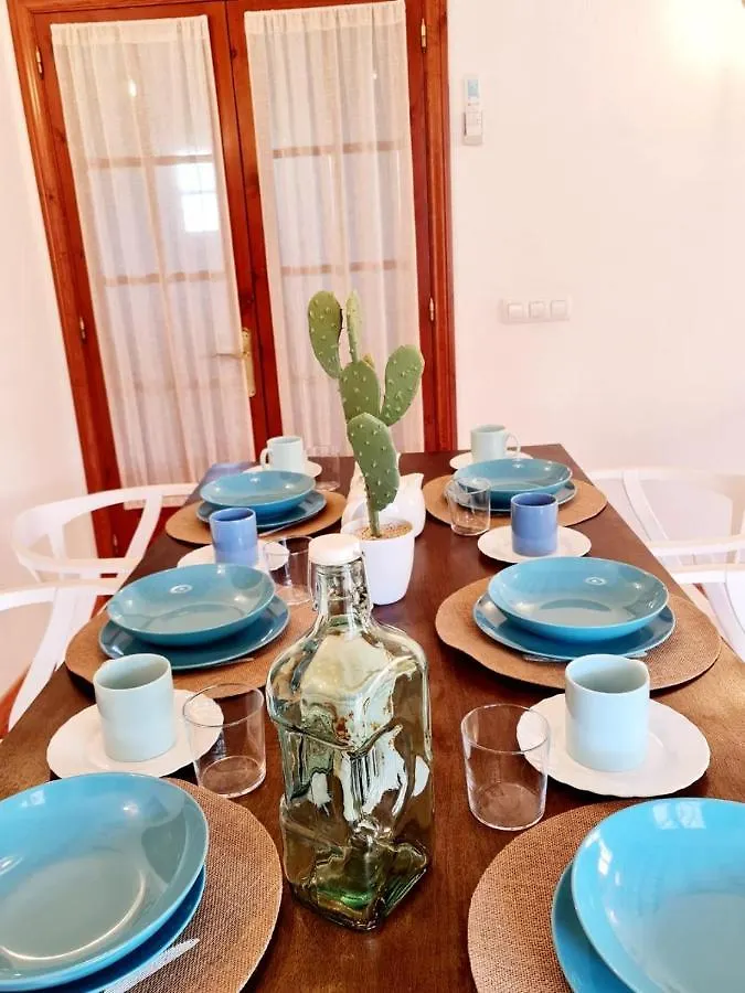 Villas El Pinar كالا إن بلانيس